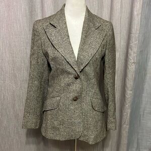 Vintage tweed blazer vintage size 8 fits a 4
